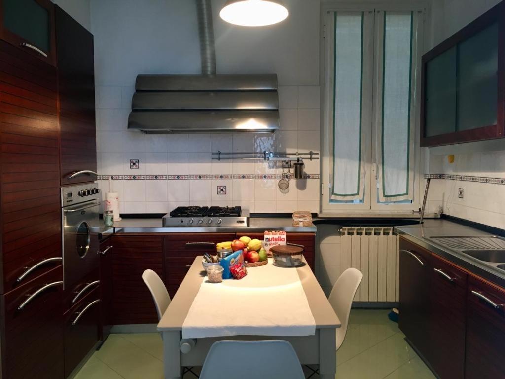 Apartamento Relax In Darsena - Savona Exterior foto